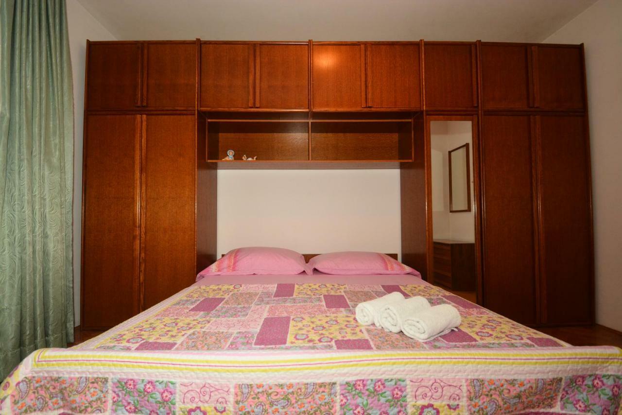 Apartman Vanja Omiš Екстериор снимка