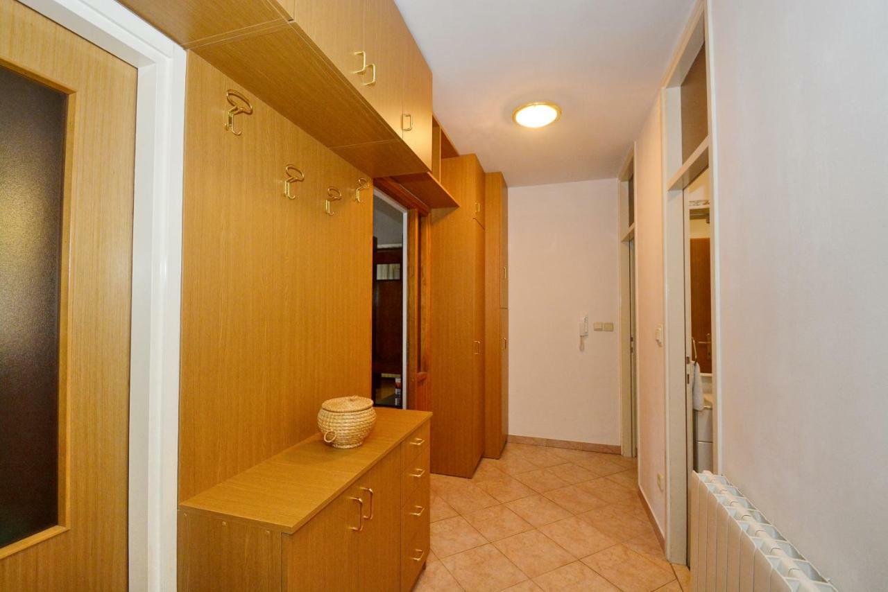 Apartman Vanja Omiš Екстериор снимка