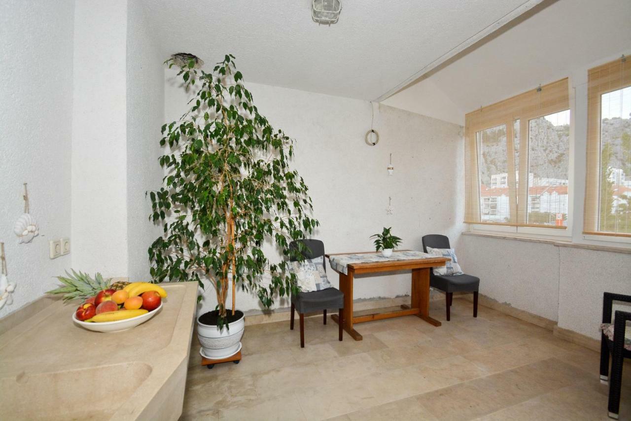 Apartman Vanja Omiš Екстериор снимка